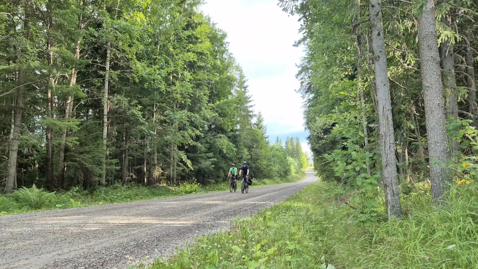 Dag 3 – Eindeloze bossen, rust en onvergetelijke kilometers